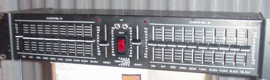 BIAMP EQ 210 Stereo 10 Band Graphic Equalizer